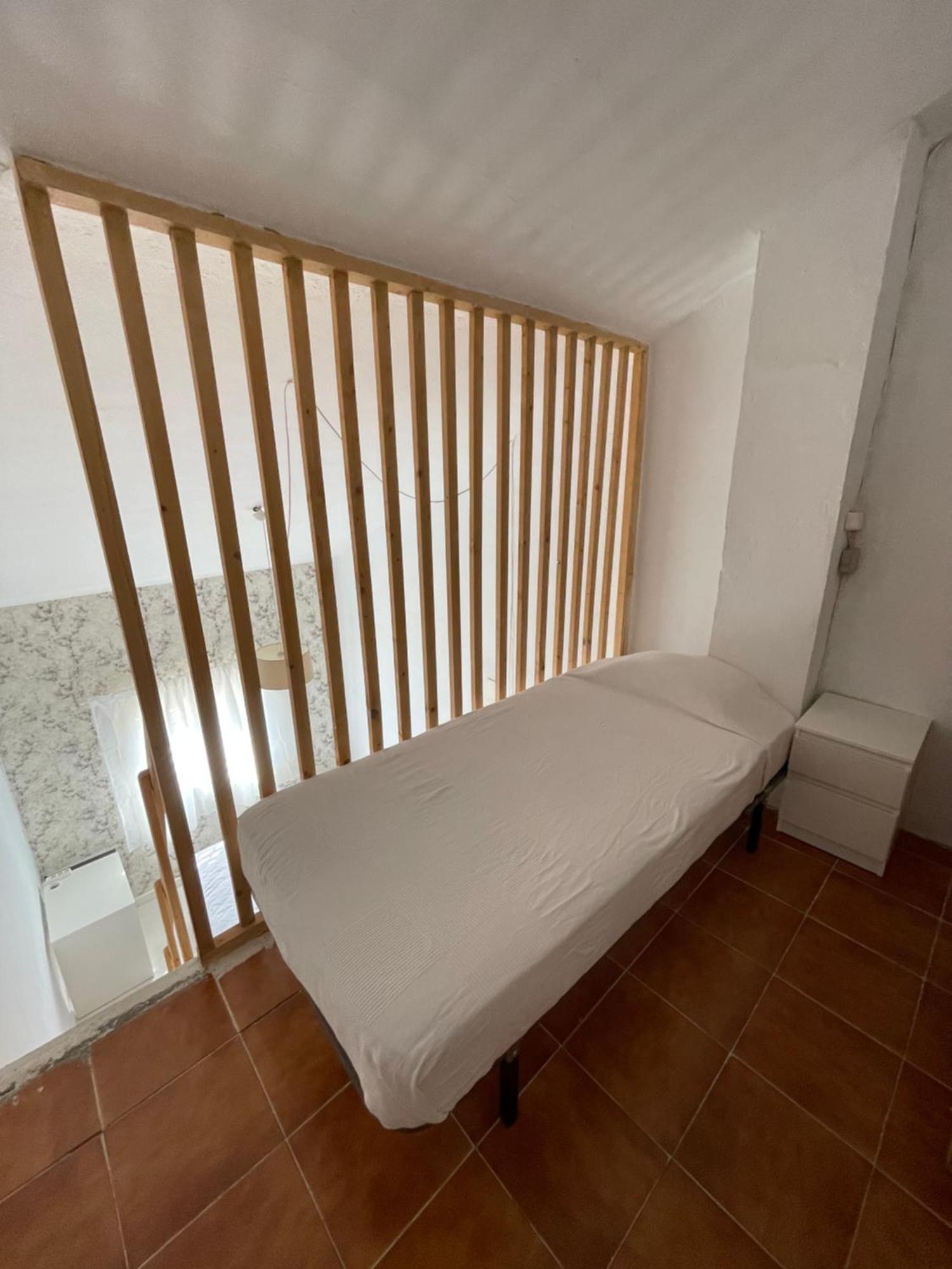 Mediterranean House - Habitaciones Privadas En Casa Compartida Mairena del Aljarafe Bagian luar foto